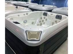 Гидромассажный спа-бассейн JNJ Spas Storm Paris SPA-635, фото 4 Гидромассажный спа-бассейн JNJ Spas Storm Paris SPA-635, фото 4