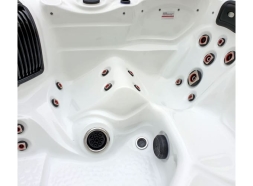 Гидромассажный спа-бассейн JNJ Spas Hurricane Hamilton SPA-633, фото 4 Гидромассажный спа-бассейн JNJ Spas Hurricane Hamilton SPA-633, фото 4