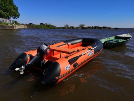 Boatsman НДНД лодка BT380A, фото 7